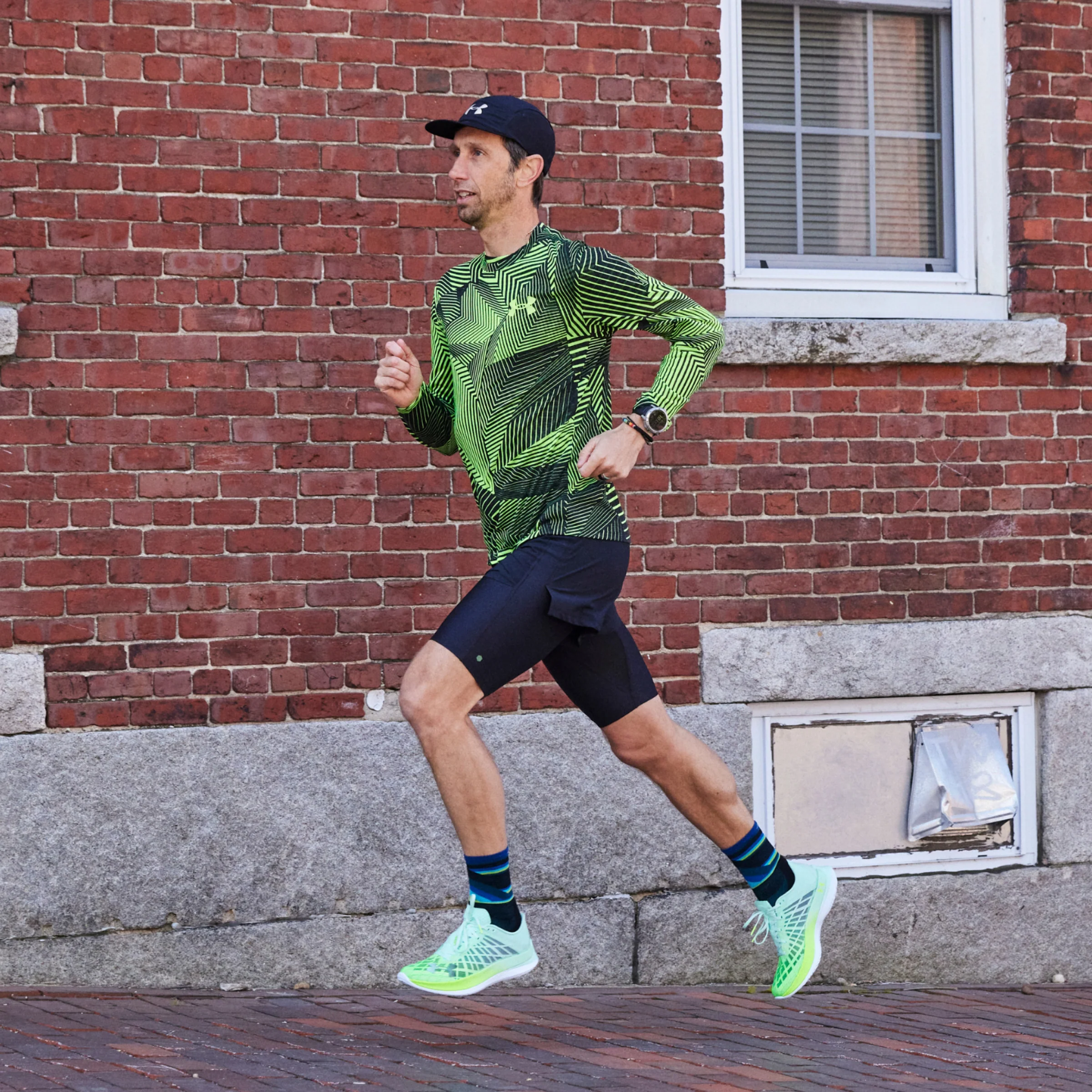 Men's Bolt Micro Crew Ultra-Lightweight Running Socks - Image 4