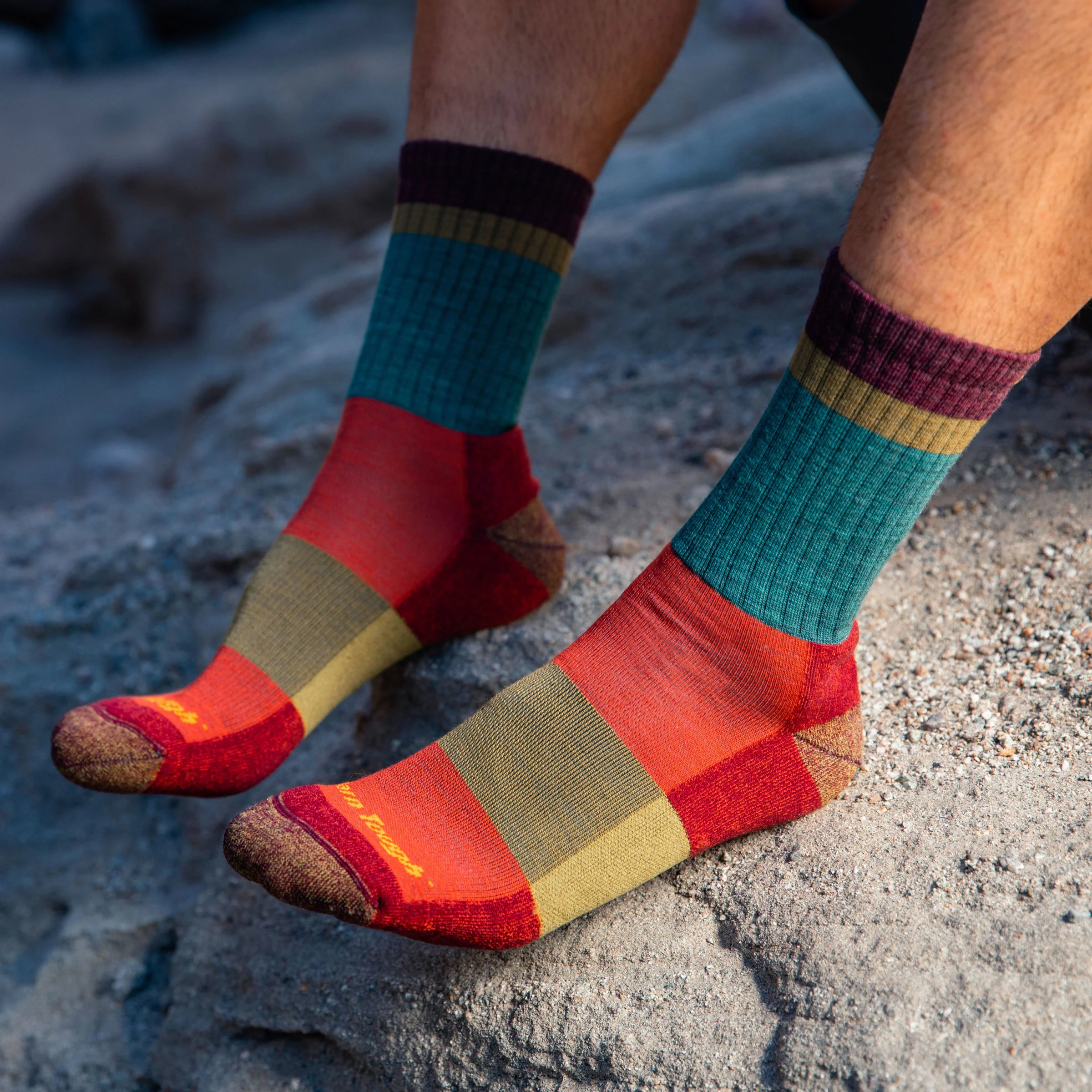 Men's Heady Stripe Micro Crew Lightweight Hiking Socks - Image 6