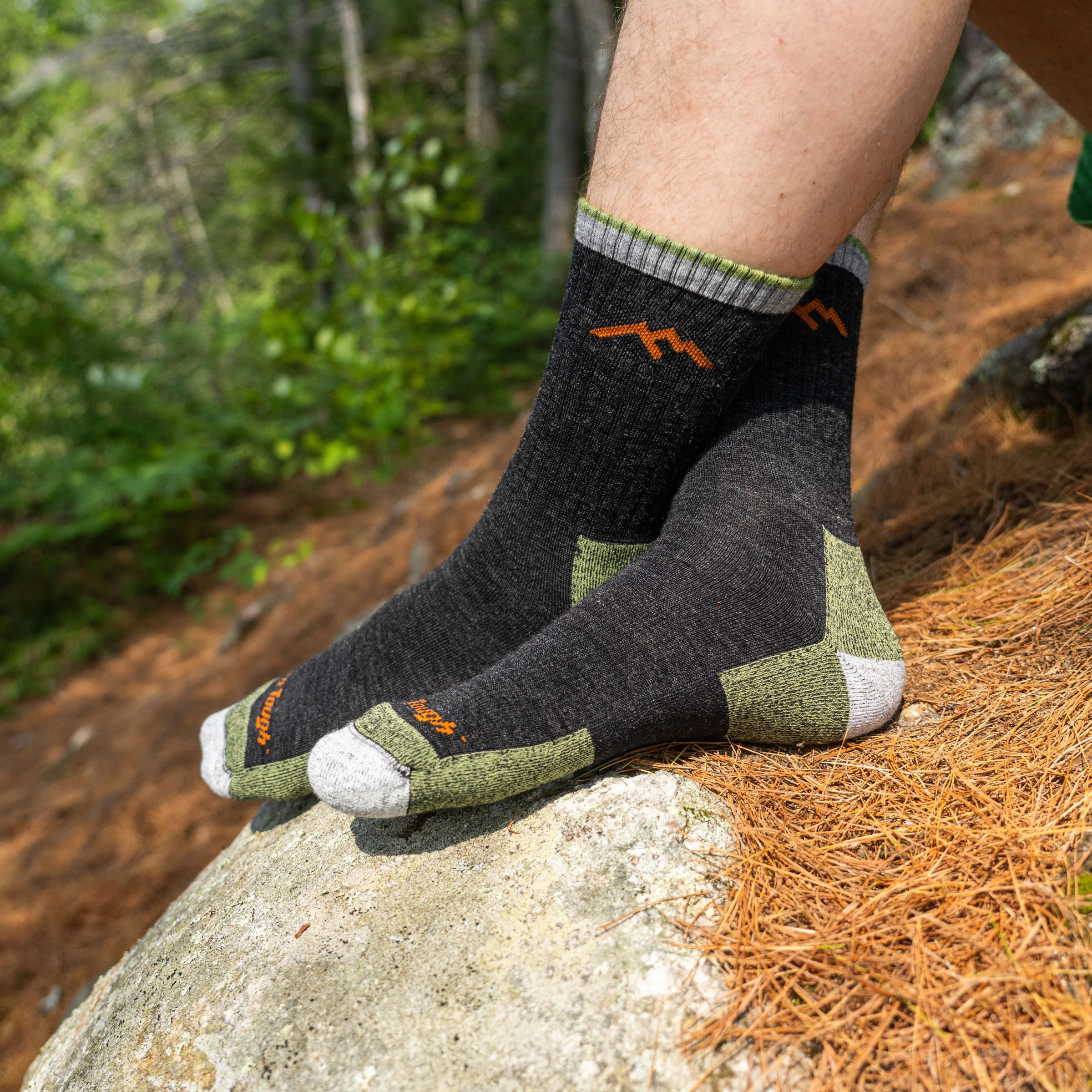 Men's Hiker Micro Crew Midweight Hiking Socks - Image 15